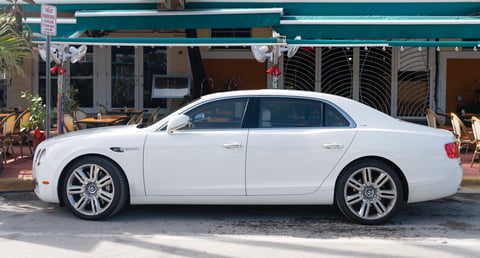 Bentley Flying Spur side view