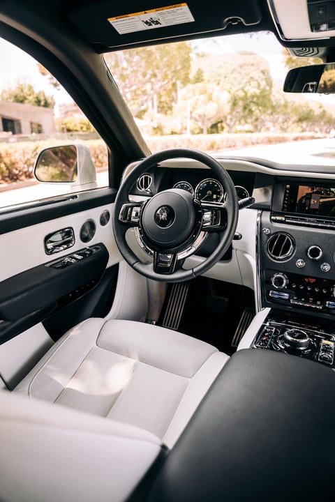 Rolls Royce dashboard interior